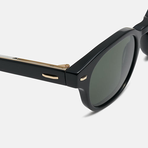 m&oacute; STUDIO 015 SUN