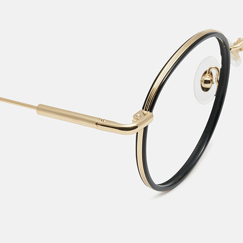 m&oacute; STUDIO 005