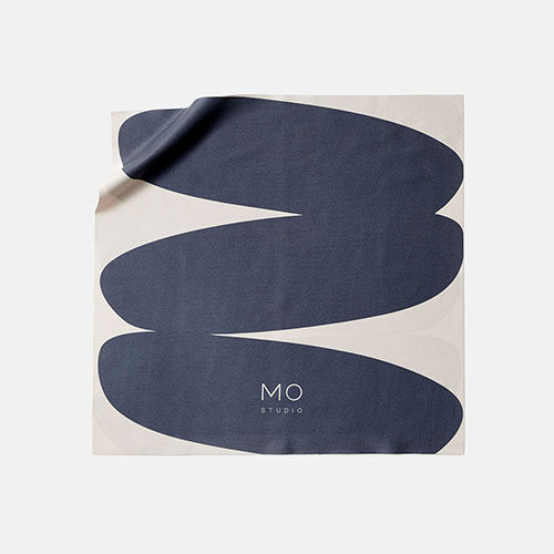 Pa&ntilde;o limpiador de lentes STUDIO PIEDRAS AZUL 