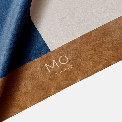 Pa&ntilde;o limpiador de lentes STUDIO CUADRADO AZUL